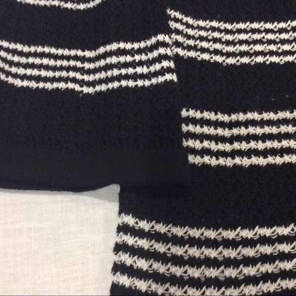 JONES NEW YORK SPORT WOMEN’S 3/4 SLEEVE KNIT TOP SIZE: MEDIUM / WHITE AND BLACK - Picture 4 of 12